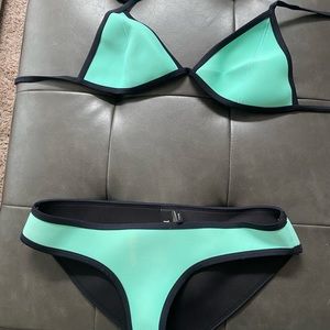 Triangl bikini set
